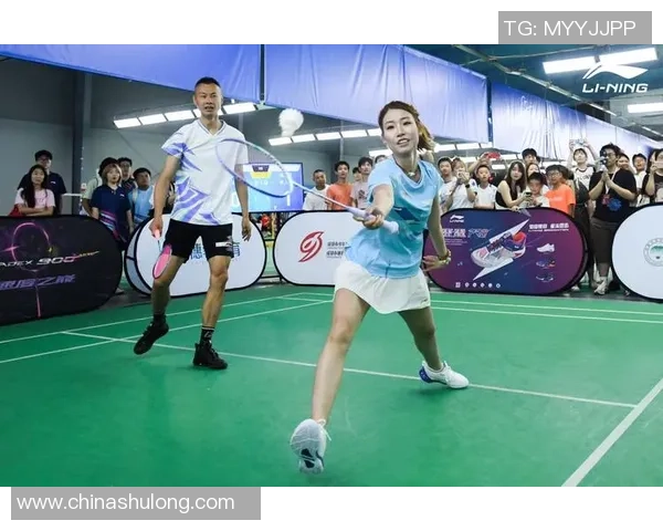 成都羽毛球队在洲际杯中的默契配合与战术分析